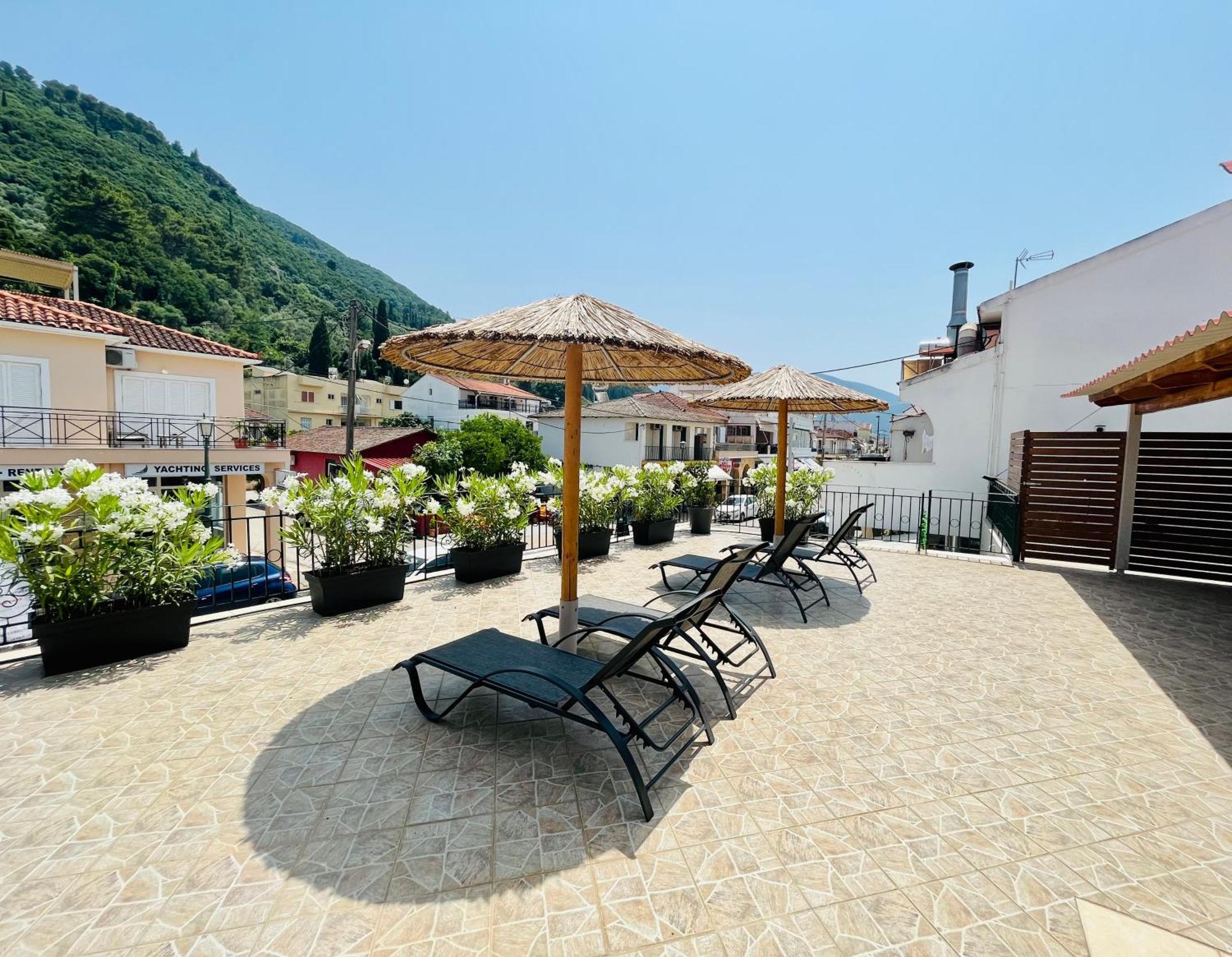 Klio Seafront House, Самі Екстер'єр фото
